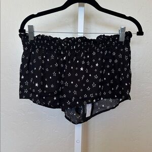 NWT Chaser med Black Star Print Shorts